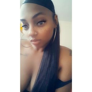 Meet your Posher, Nun ya